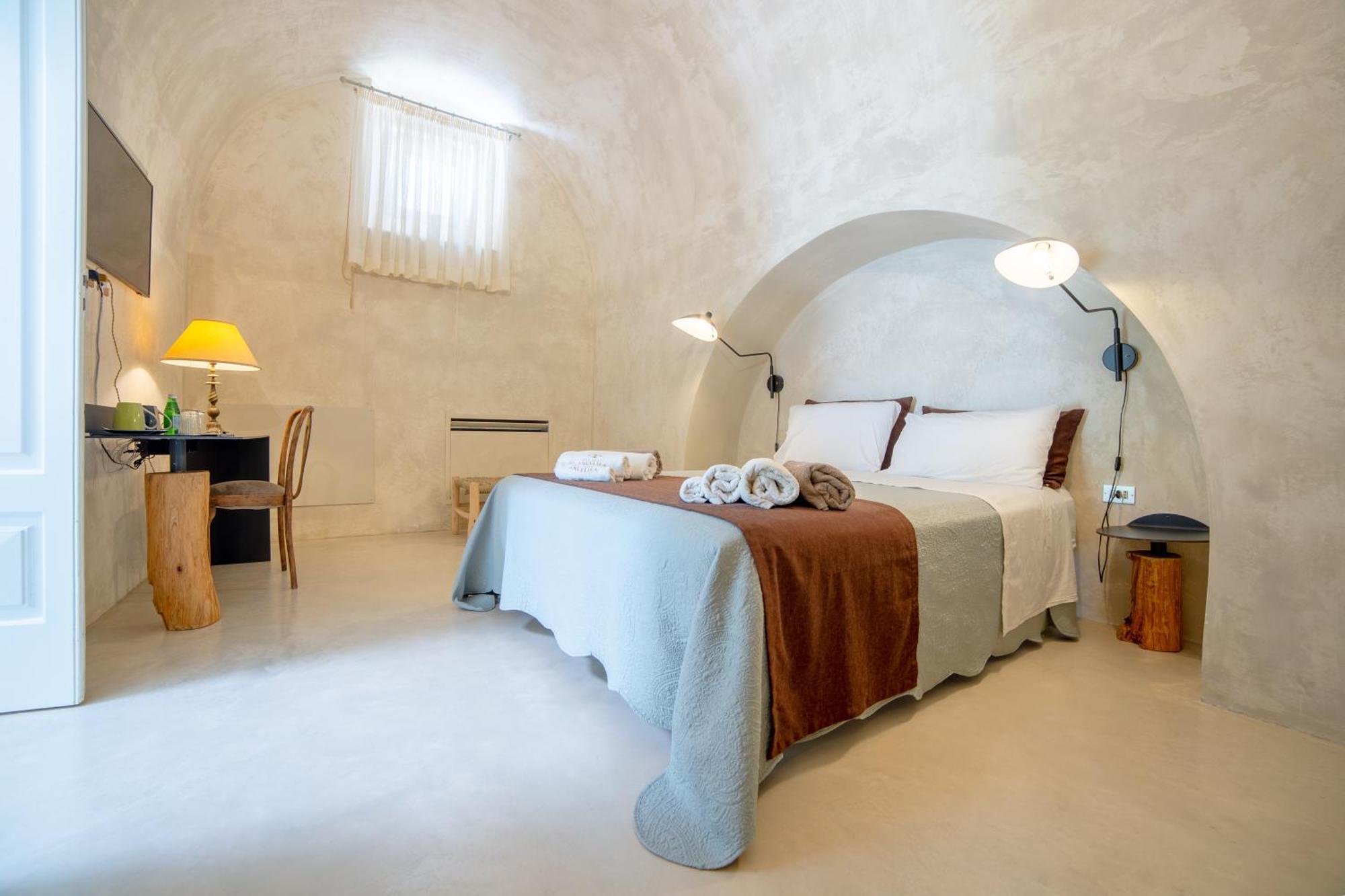 Palazzo Angelica - Luxury Retreat Otranto Bed and Breakfast Giurdignano Exteriör bild