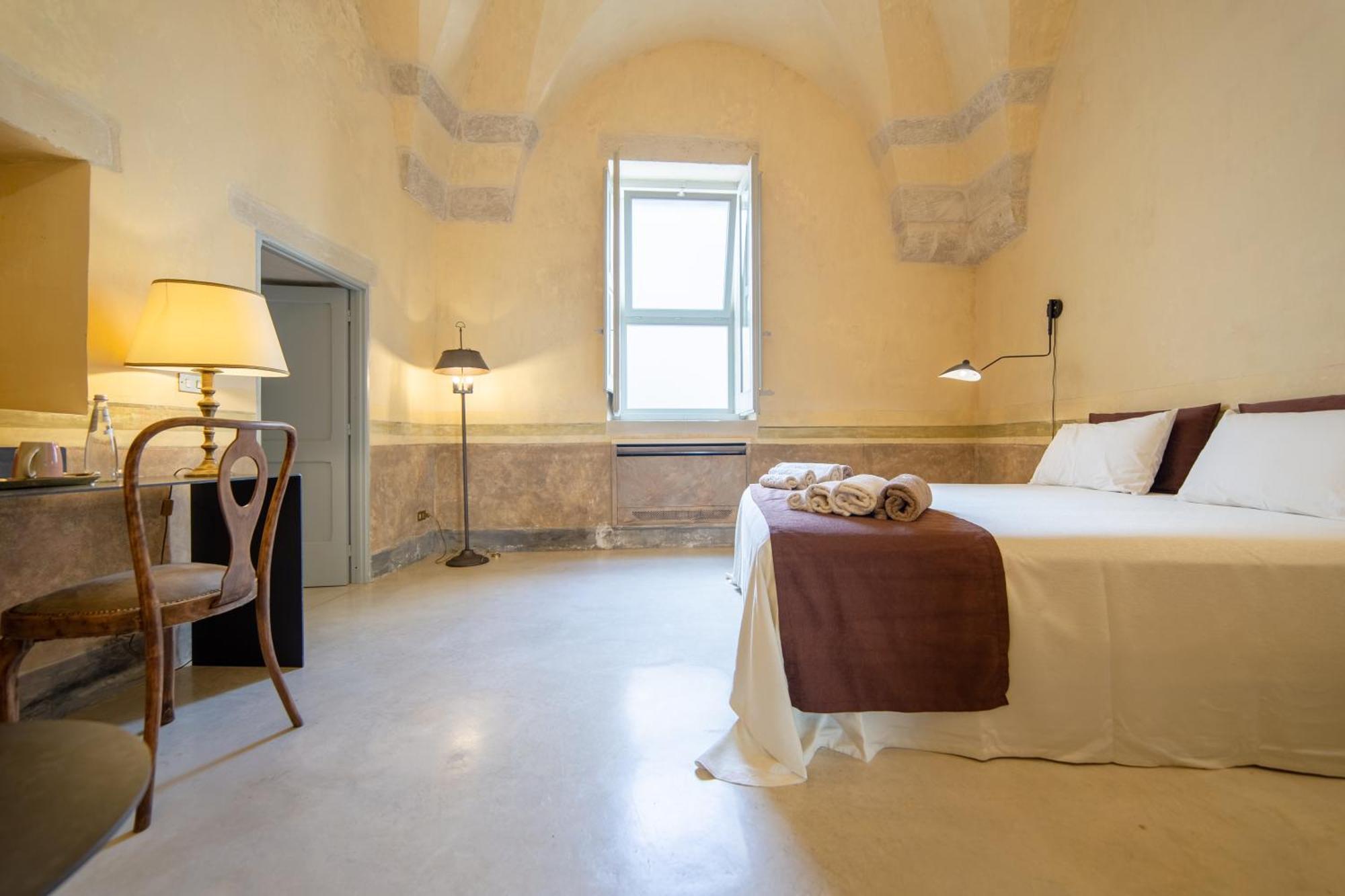 Palazzo Angelica - Luxury Retreat Otranto Bed and Breakfast Giurdignano Exteriör bild
