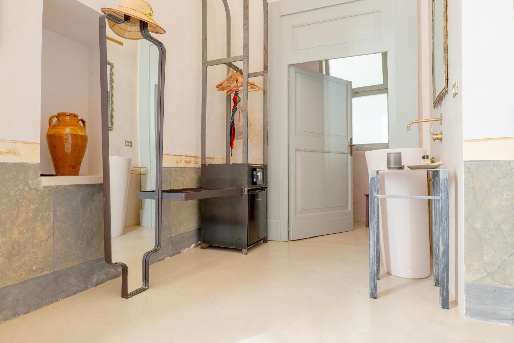Palazzo Angelica - Luxury Retreat Otranto Bed and Breakfast Giurdignano Exteriör bild